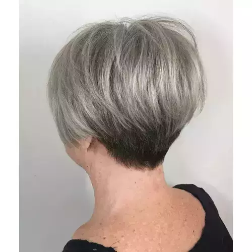 19-ash-blonde-balayage-pixie