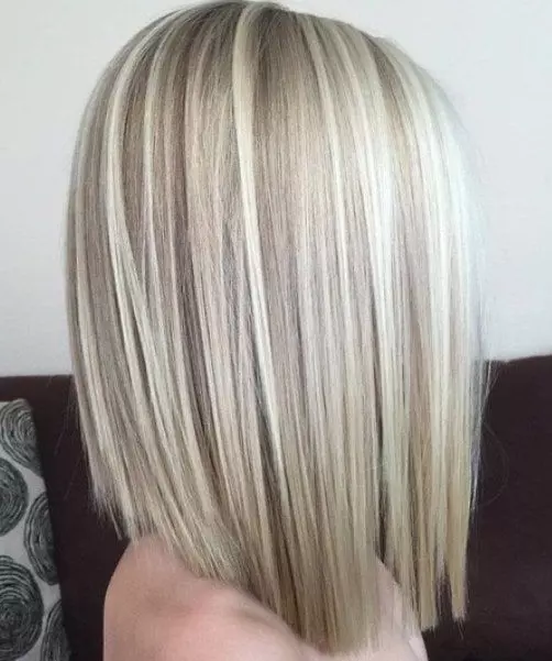 top-bob-with-highlights