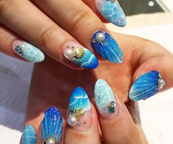 60+ Gorgeous Blue Nails For A Refreshing Manicure