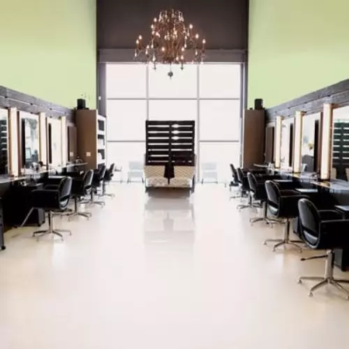 FÜMA Salon on Melrose Hair