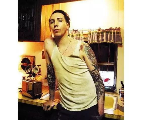 Marilyn-manson-no-makeup-photo-early-days