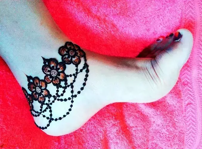 Ornamental-Mehndi-Designs