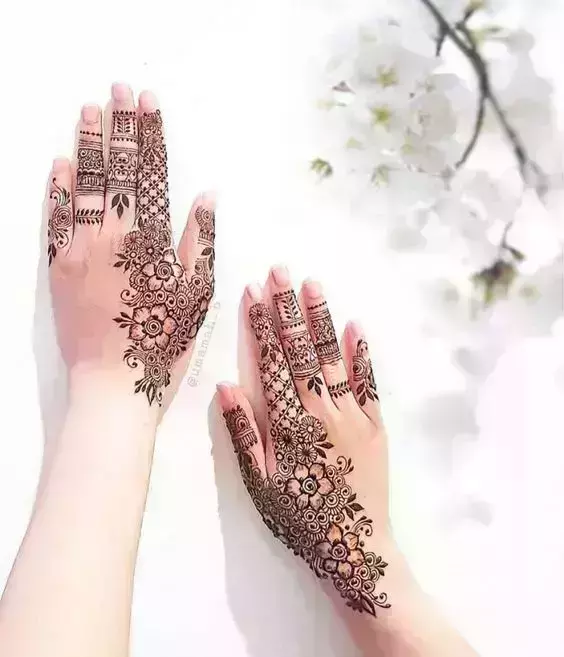 Pin|Sirf_Tum💞 | Henna designs hand, Attitude quotes for girls, Henna  designs