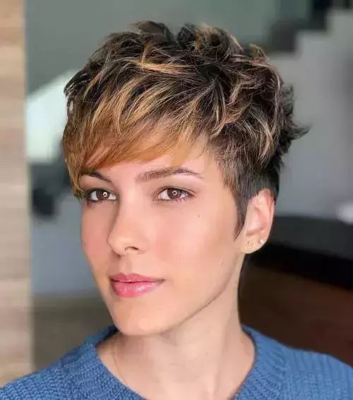 25 Beautiful Short Pixie Haircuts For 2023 | Fabbon