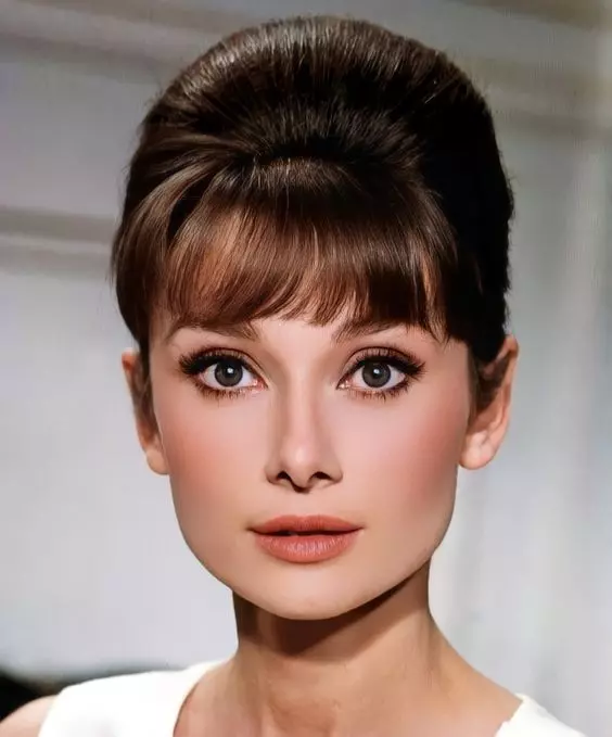 Audrey-Hepburn-hollywood-actress
