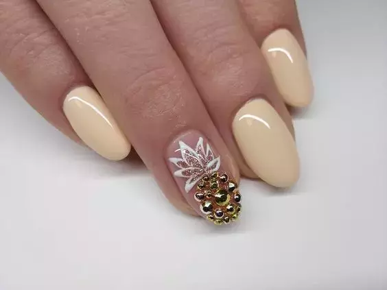 yellow-nail-art