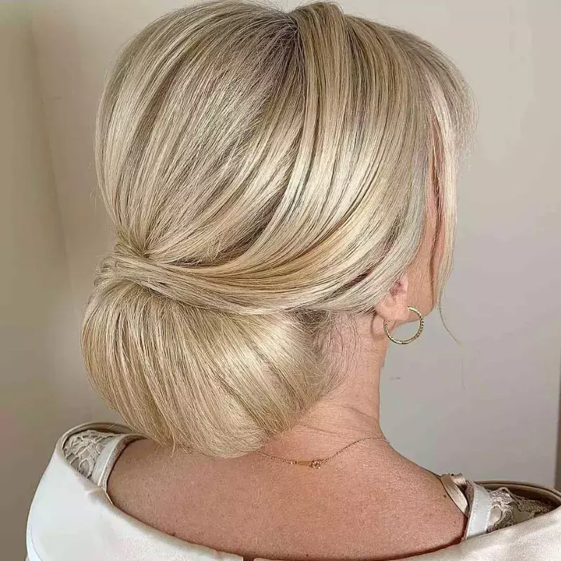 chignon-mother-of-grooms-hairstyles