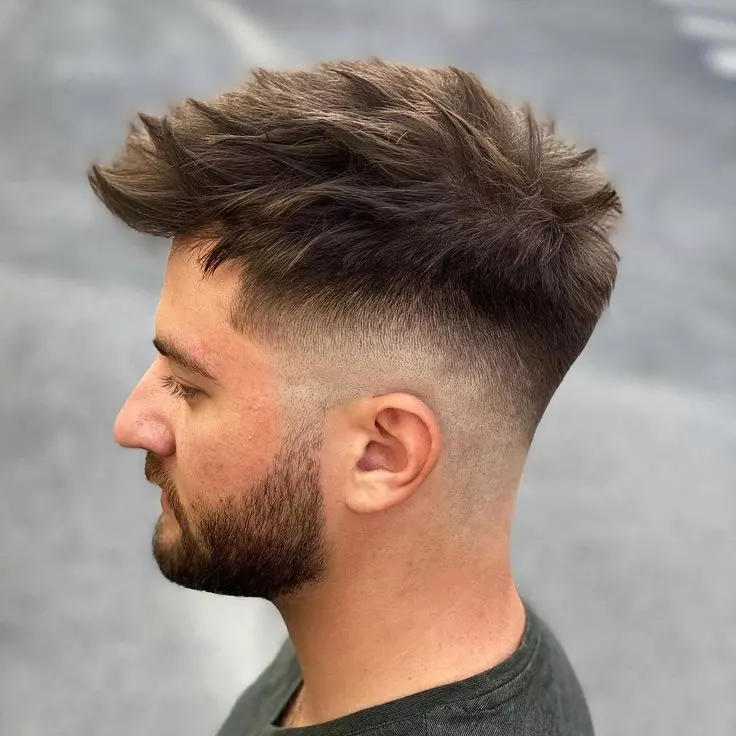 100+ The Best Skin Fades of (2021)Men's and Women Hair, Haircuts, Fade Haircuts, short, medium, long, buzzed, side part, long top, short trends, disconnected, undercut,#fade #women#boys #boy#taperfadehaircut#hai