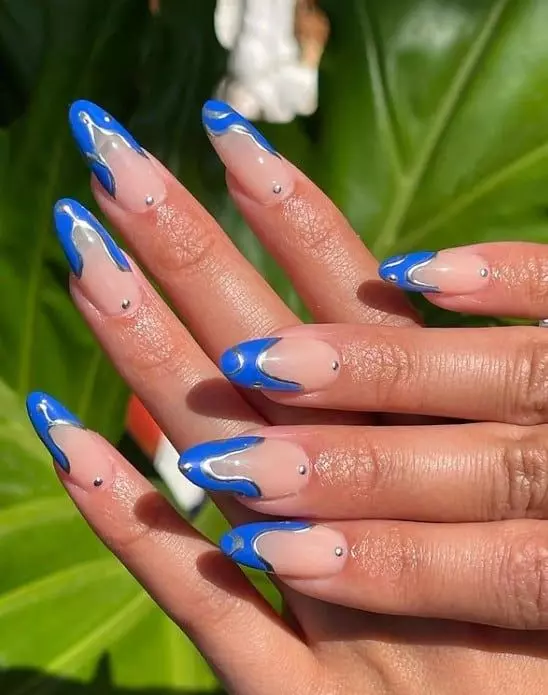 blue-french-tip-nails-3