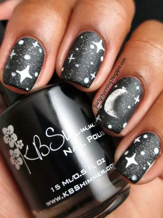 night-sky-nails-design