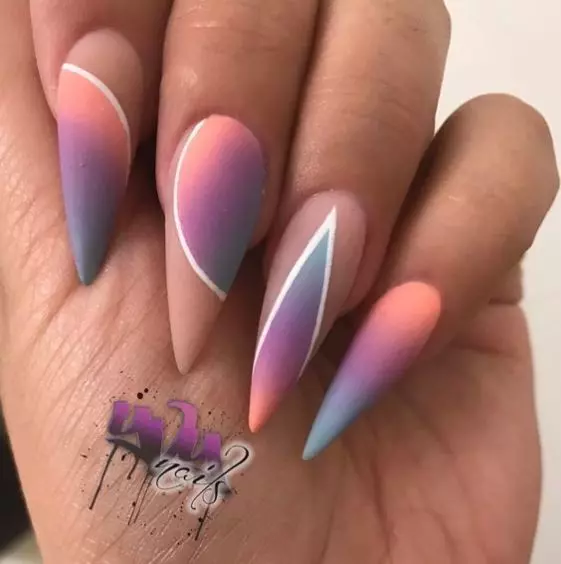 pastels-nails