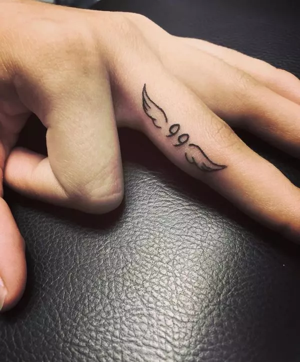 angel-tattoo-on-finger