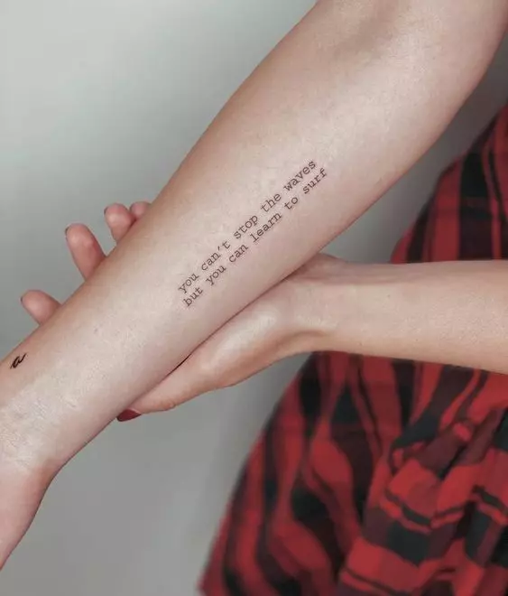 99 Single-Line Tattoos That Are Fine-Line Perfection | Bored Panda