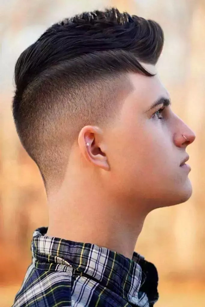 disconnected-undercut-quiff