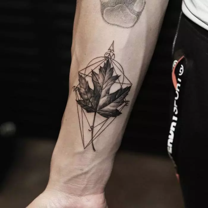 leaf-tattoo