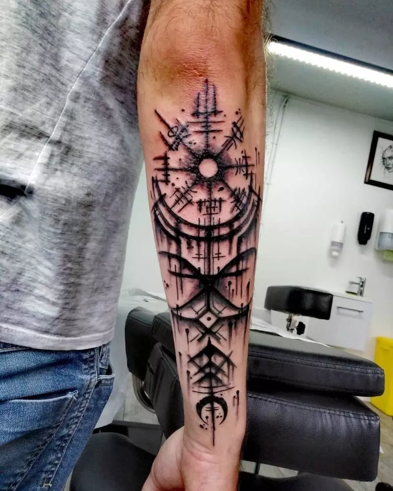 Viking-compass-tattoo