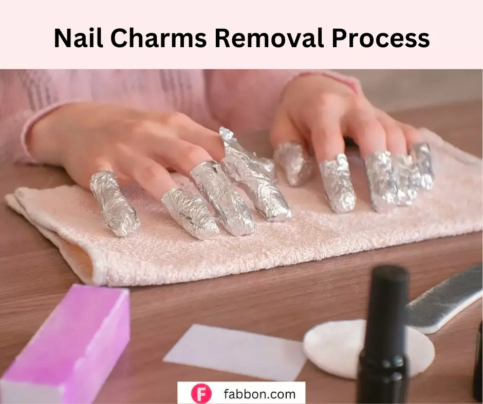 Nail charms (6)