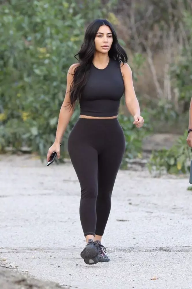 Kim-Kardashian-Fitness-Routine