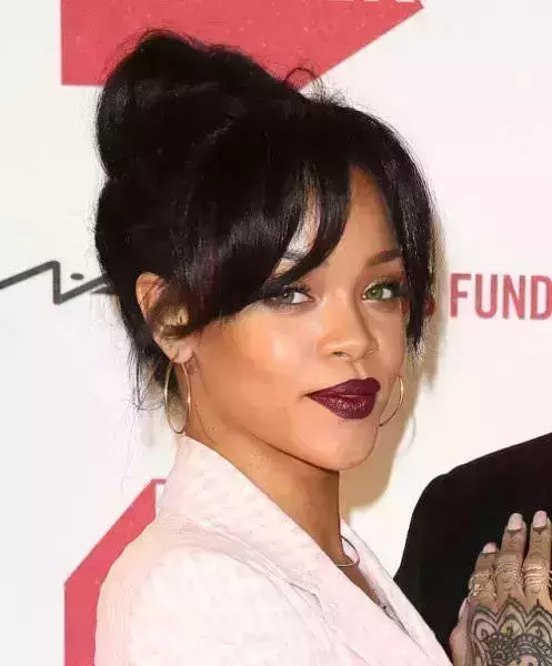 Rihanna-Hairstyles-For-Black-Women
