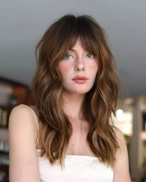 25 Flattering Long Layered Hairstyles With Bangs For 2024 | Fabbon
