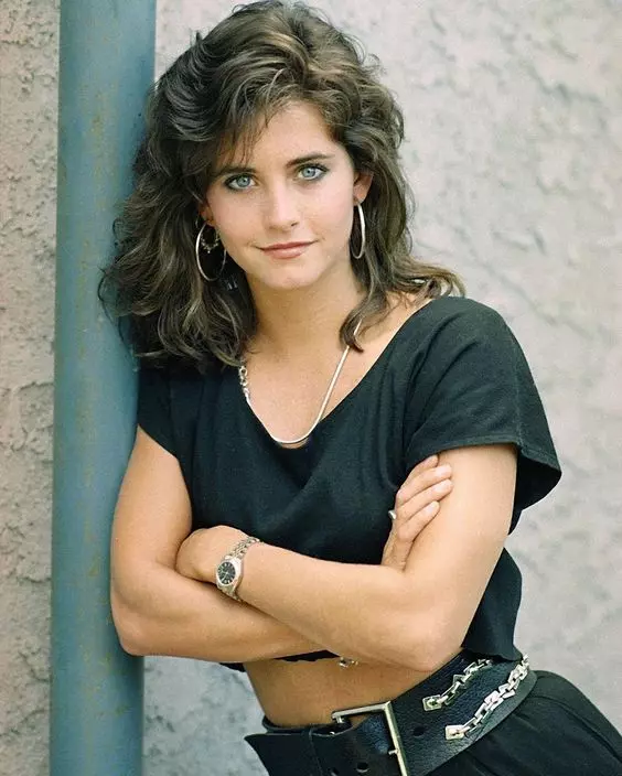 courtney-cox-young-3