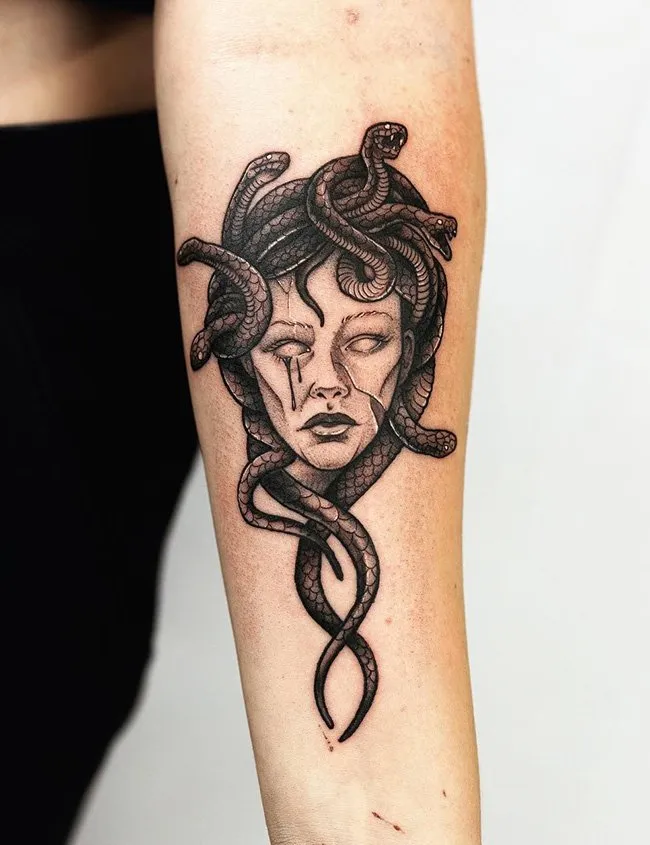 medusa-tattoos-meaning