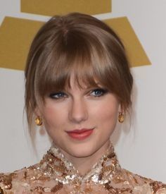 taylor swift brown hair