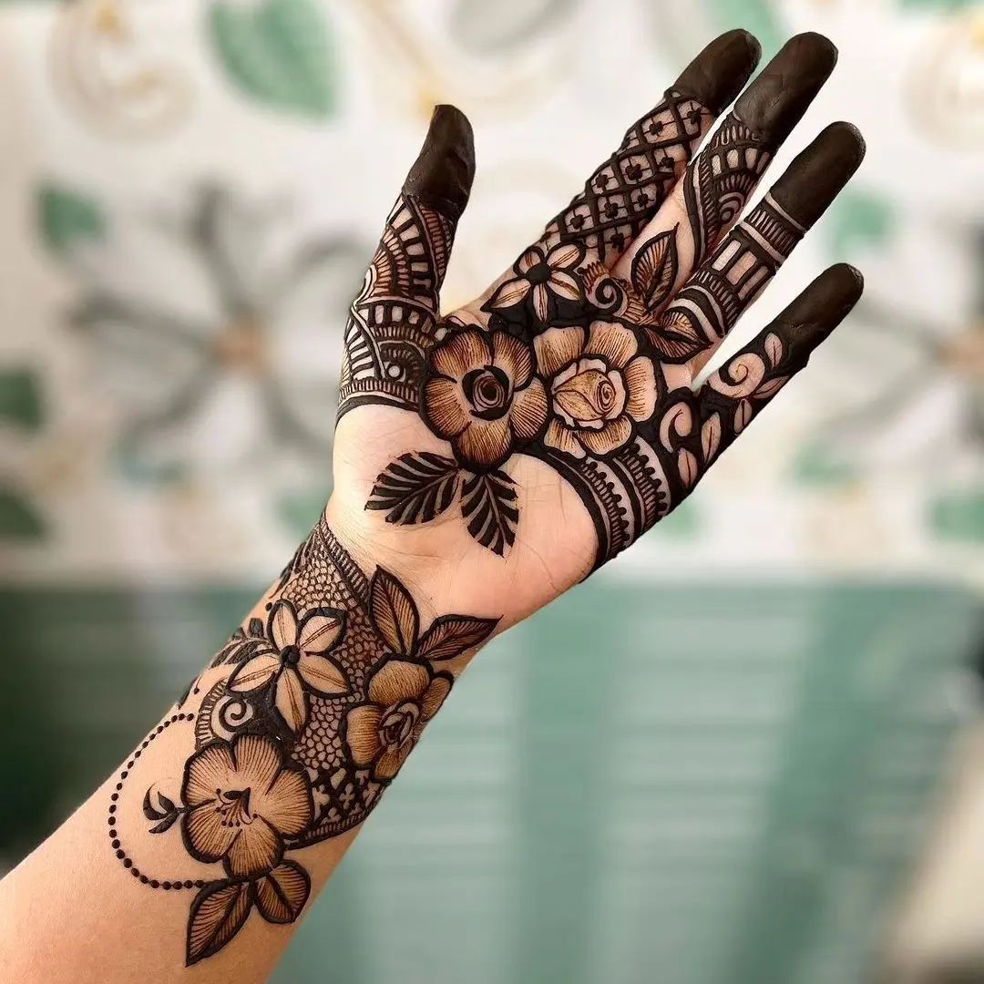 63 Stylish Front Hand Simple Mehndi Designs (With Photos) | Fabbon