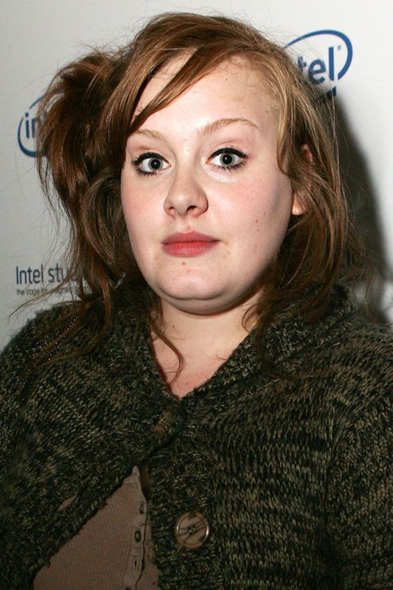 Adele-bare-face