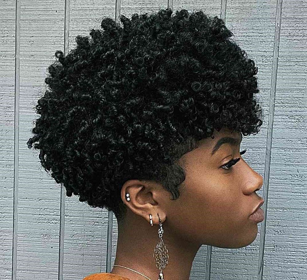 short-natural-curls-afro-for-black-ladies
