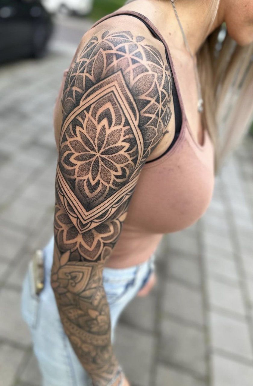 geometric-mandala-tattoo