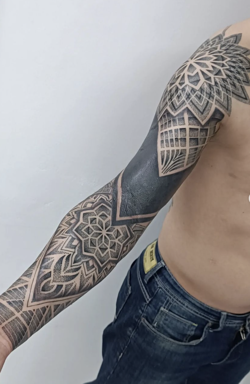 multiple-mandalas-tattoos