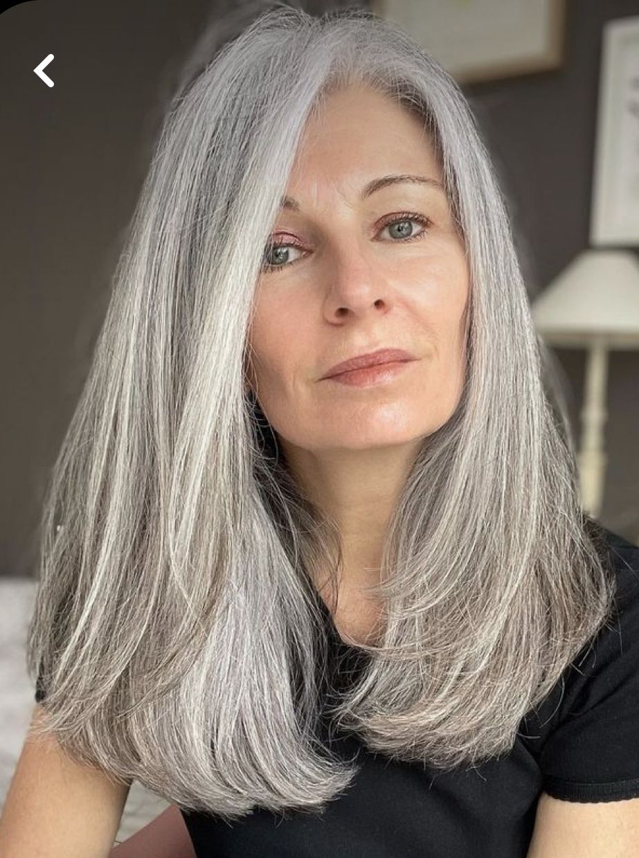 simple-volume-layers-grey-hair