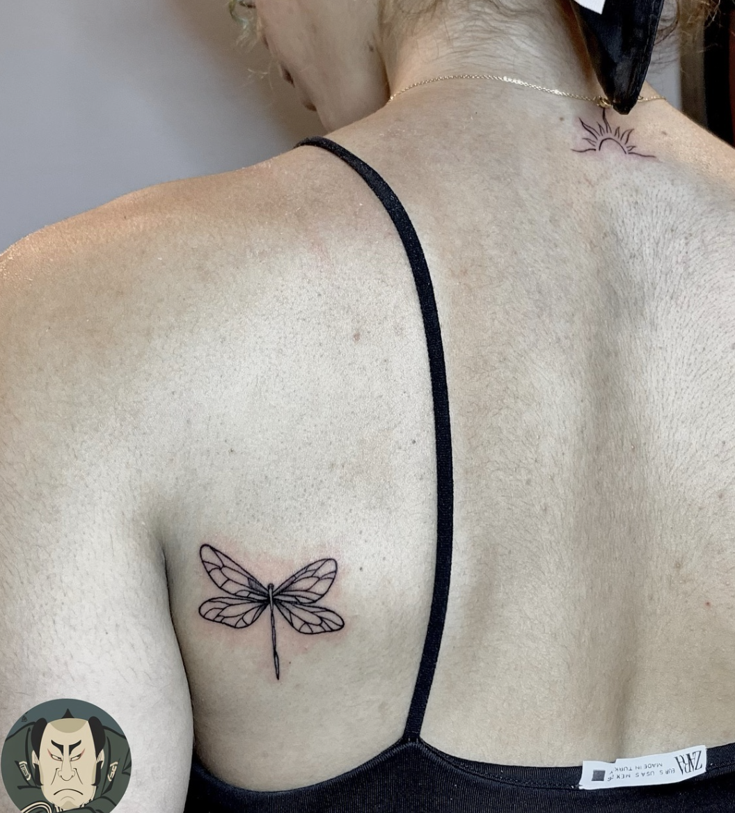 dragonfly-back-tattoo
