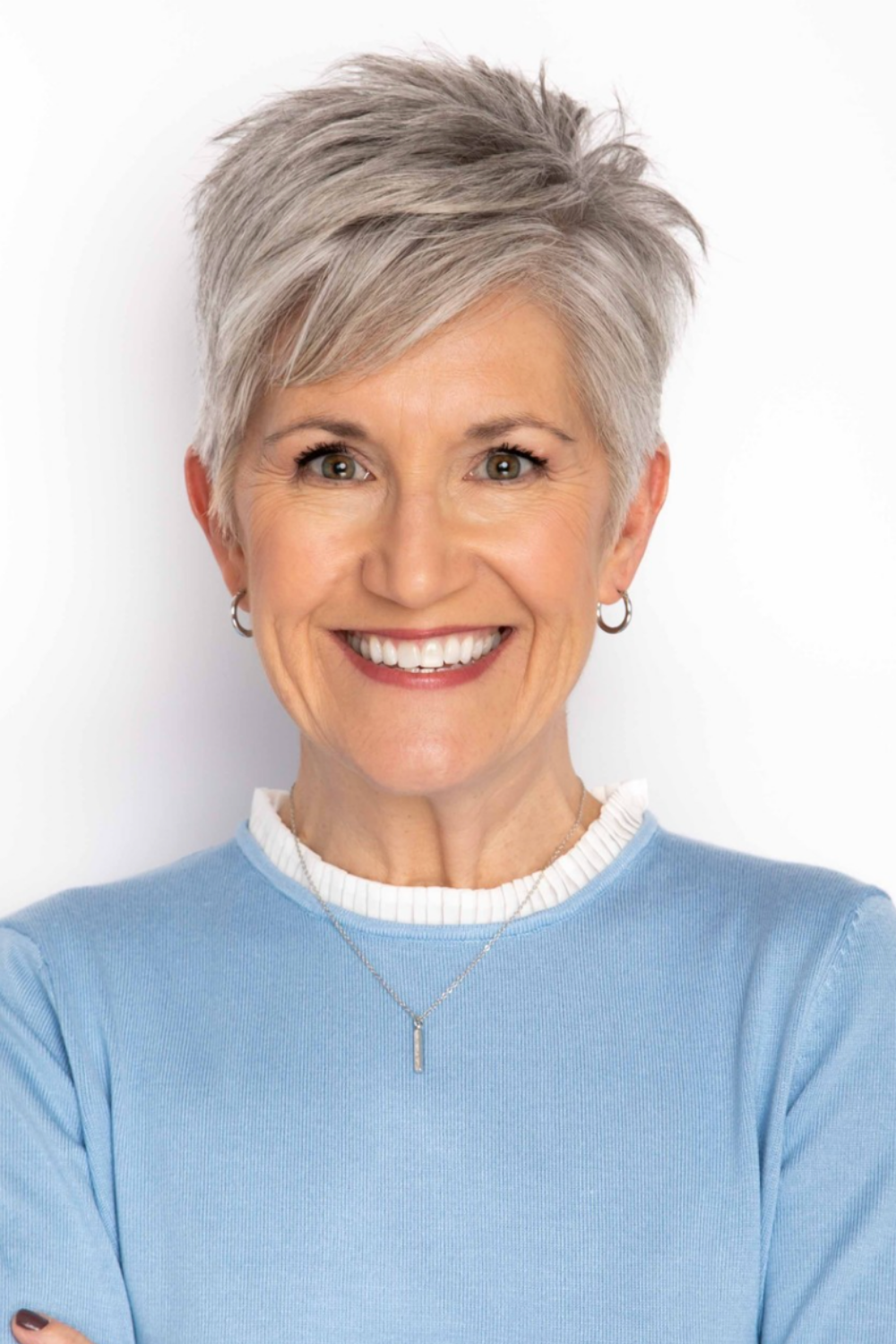 pixie-for-grey-hair-over-50