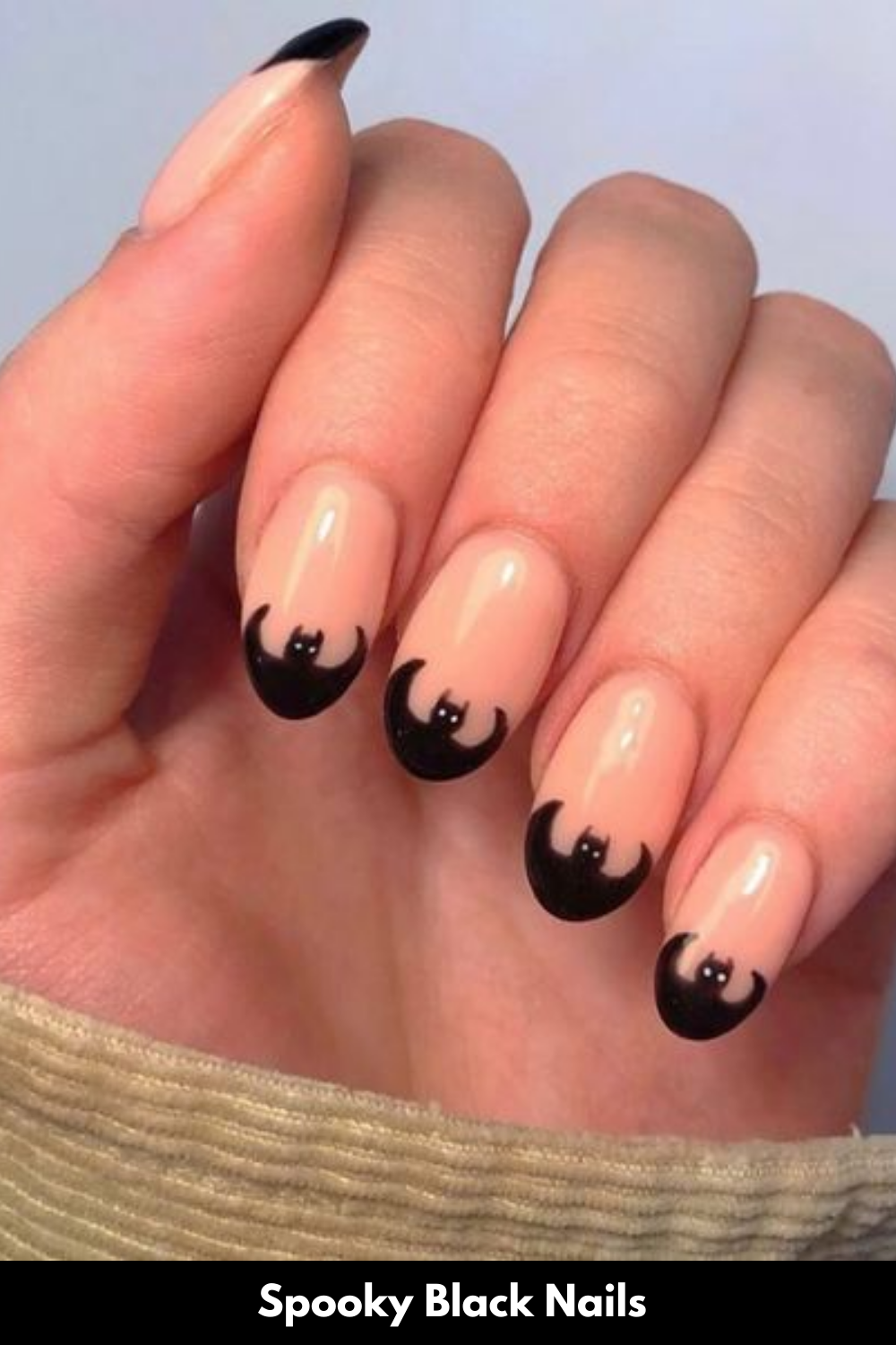 spooky-black-nails