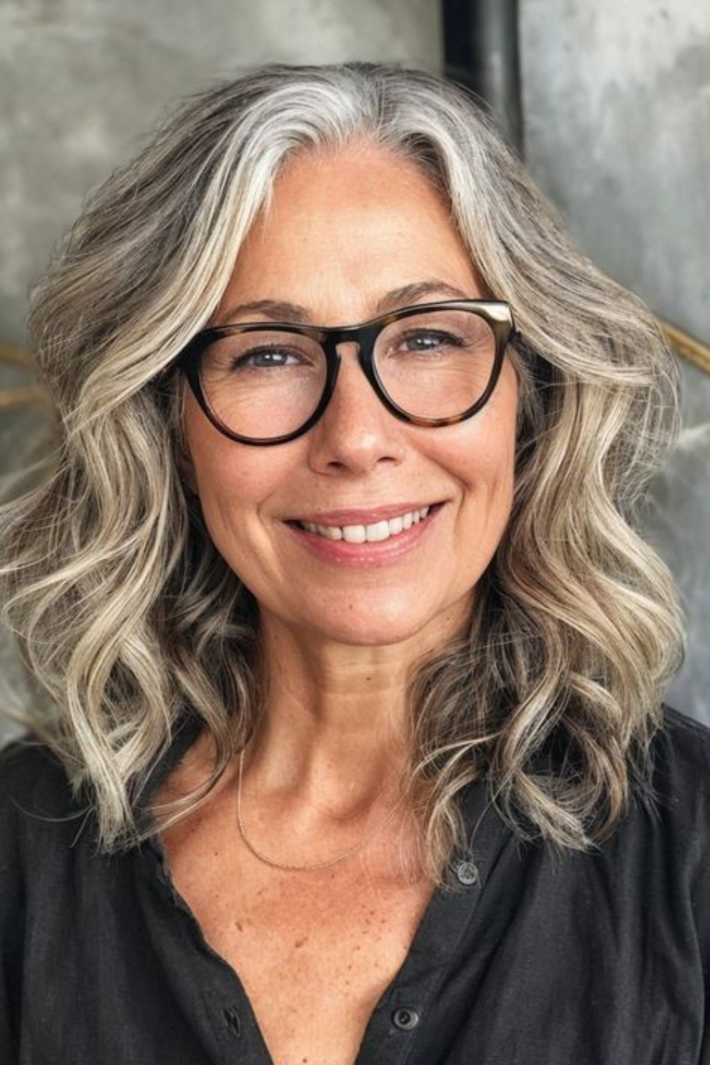 curly-wavy-hair-medium-hair-for-over-60-with-glasses
