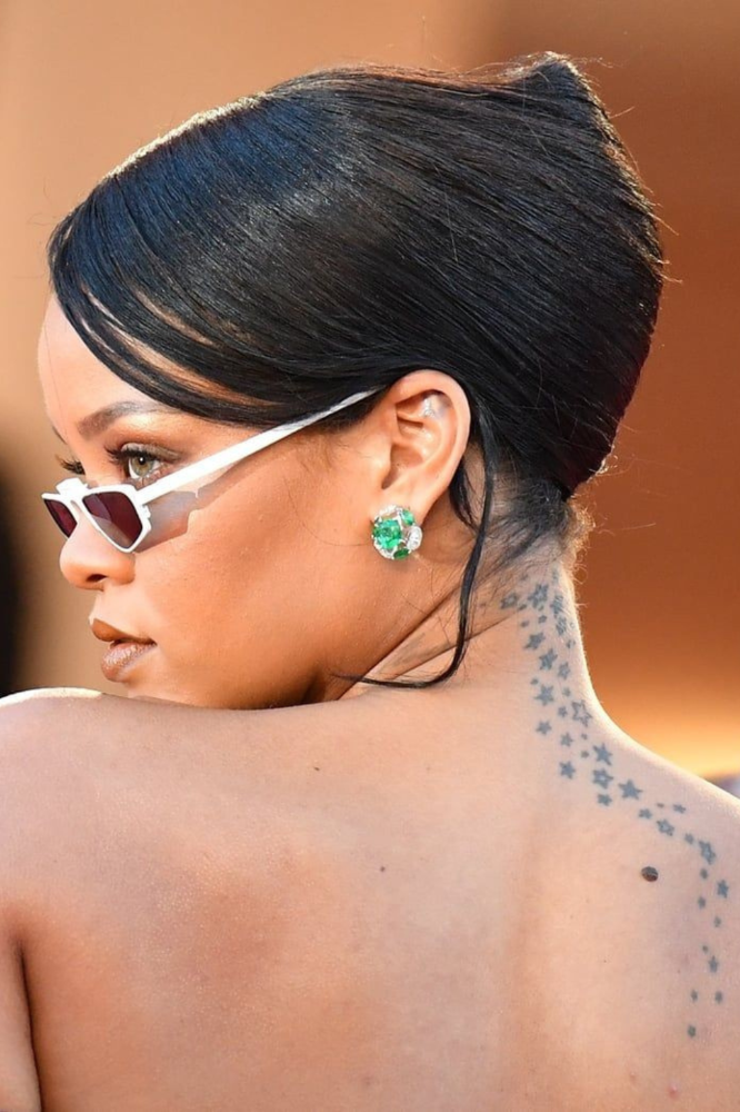 18_rihanna_tattoo