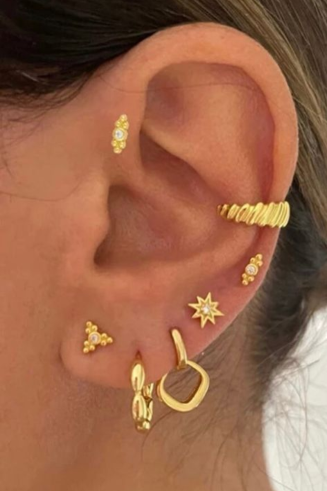 elegant-gold-plated-ear-set