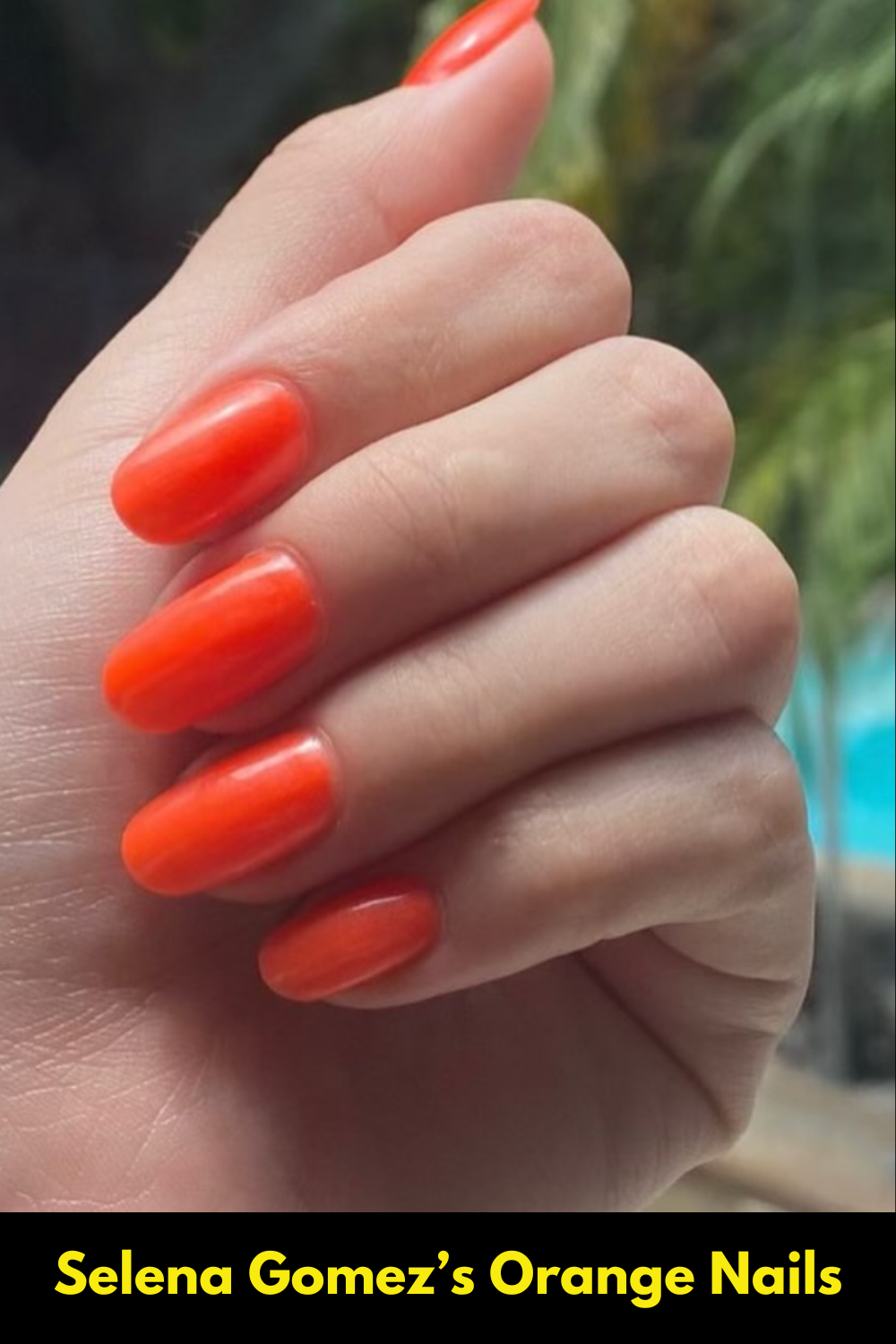 selena-gomez-orange-nails