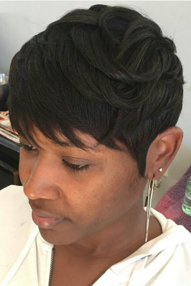 layered pixie