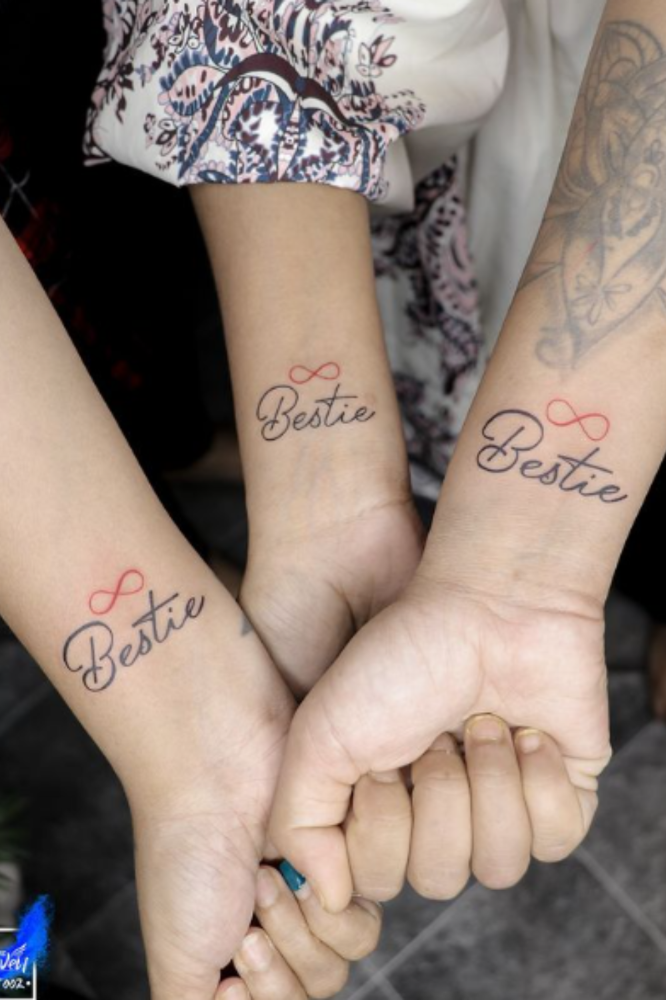 Bestie-Tattoos