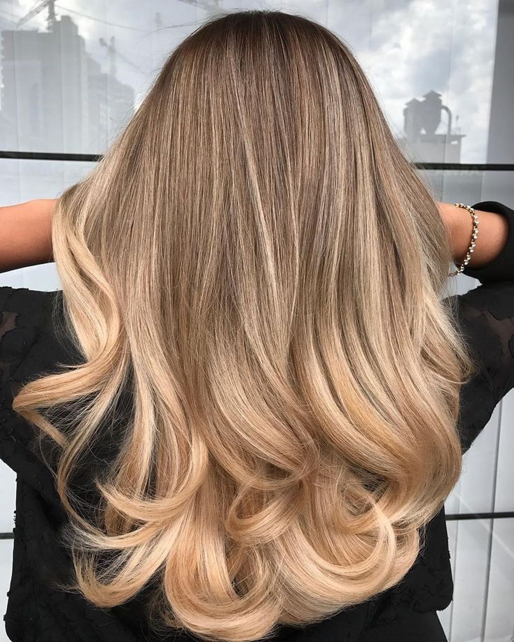 blonde-balayage-long-hair