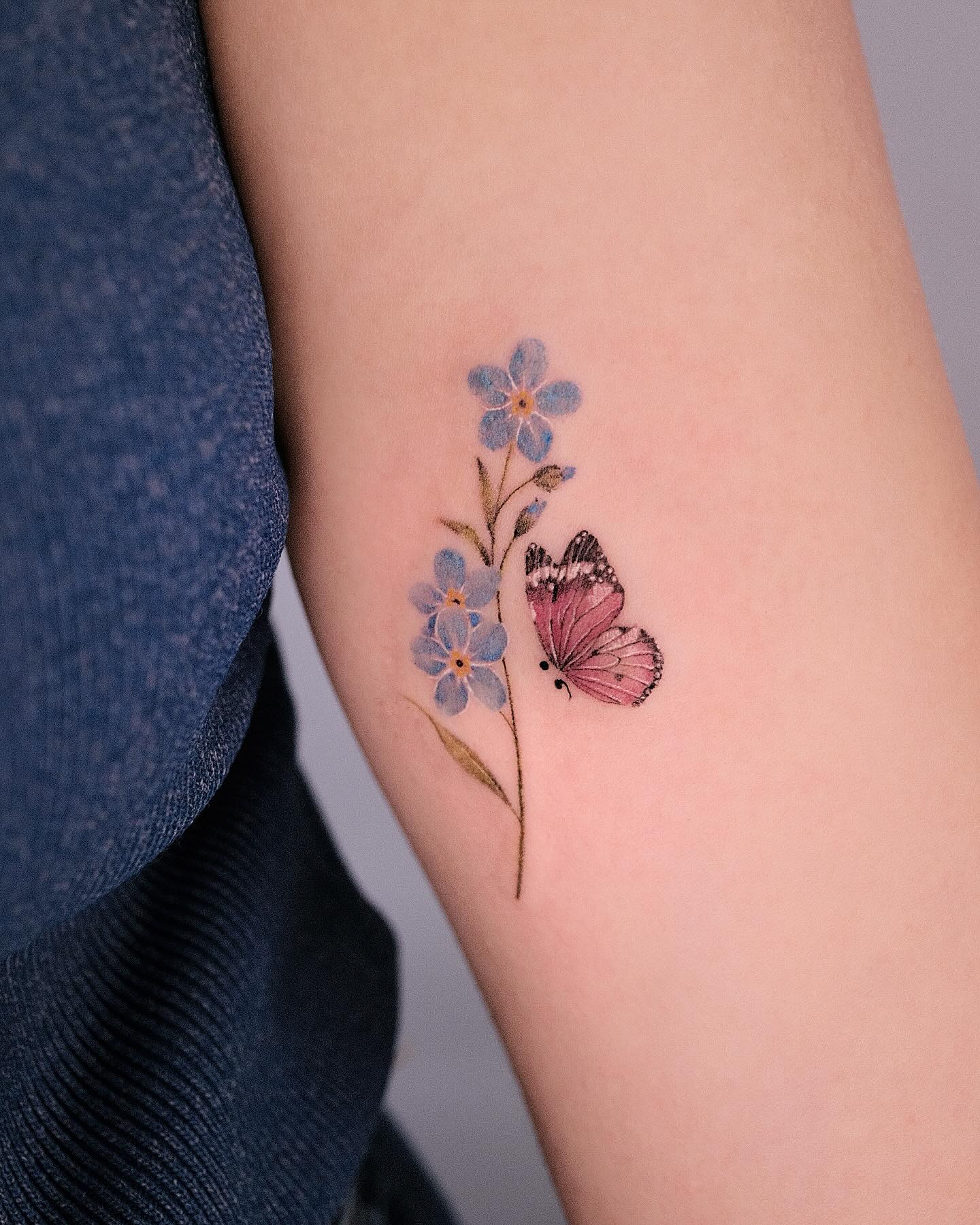 butterfly-with-forget-me-not-tattoo