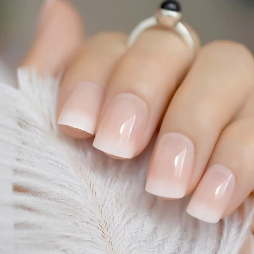 french-ombre-nails