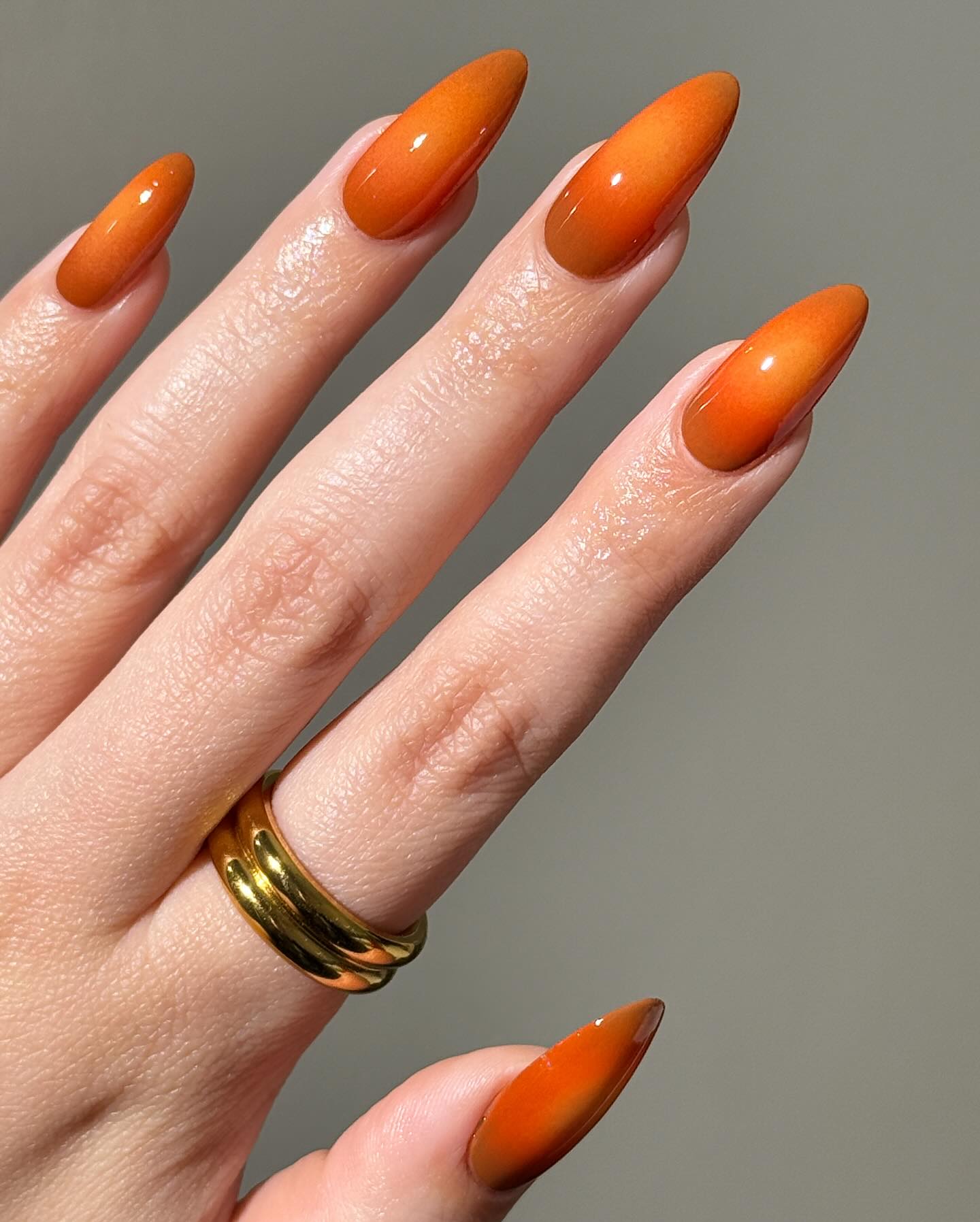 orange-ombre-nails