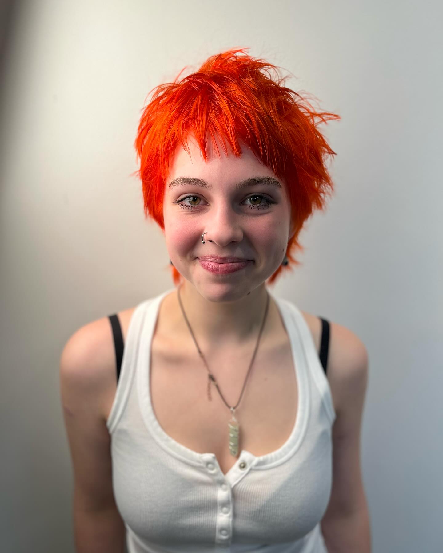 choppy-haircut-on-orange-hair