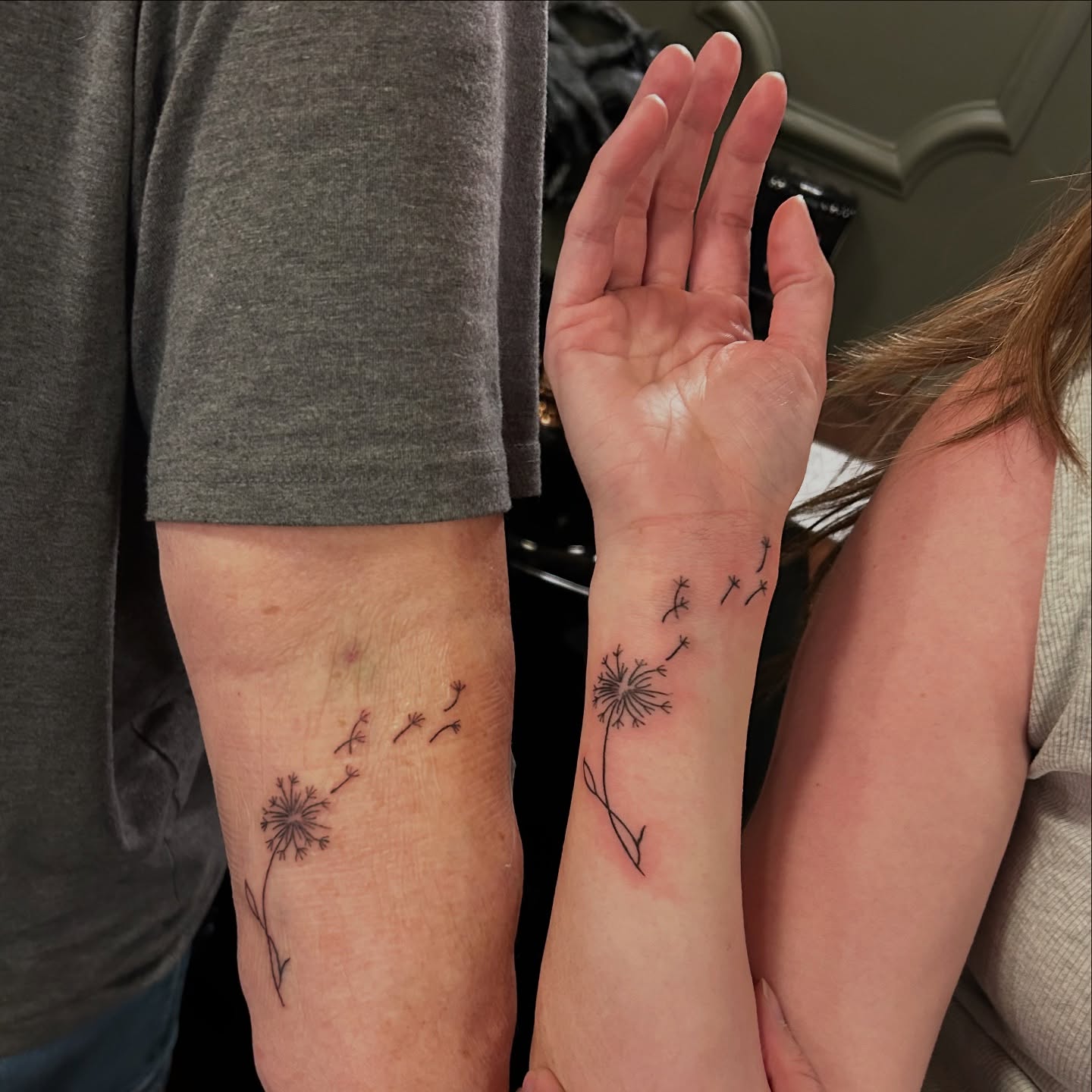 dandelion-tattoo-mother-daughter