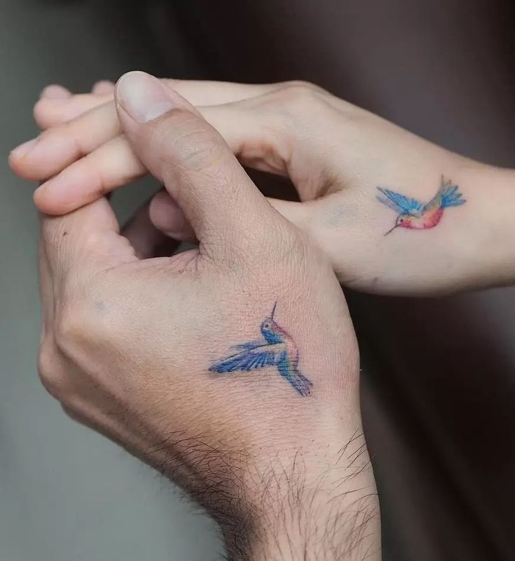 hummingbird-tattoos-for-couples