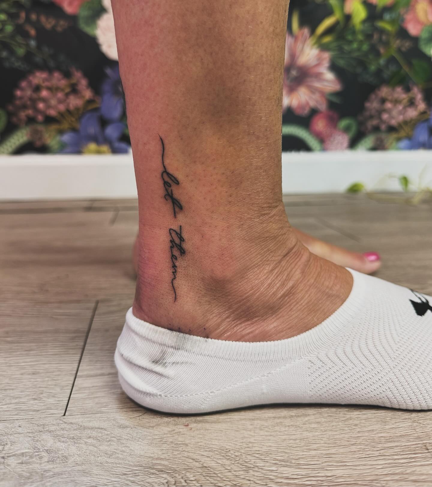let-them-tattoo-on-leg